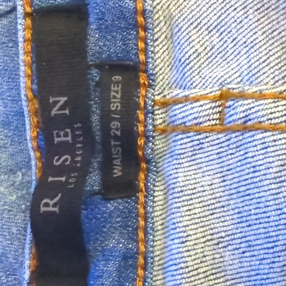 NWT RISEN HIGH WAISTED TURN BACK CUFF/UNCUFFED STRAIGHT JEANS SIZE 29/9 - Picture 5 of 7